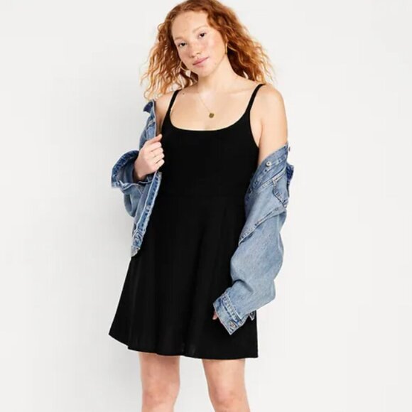 Black Fit And Flare Dress (smocked Back With Pockets) Large - Picture 1 of 4